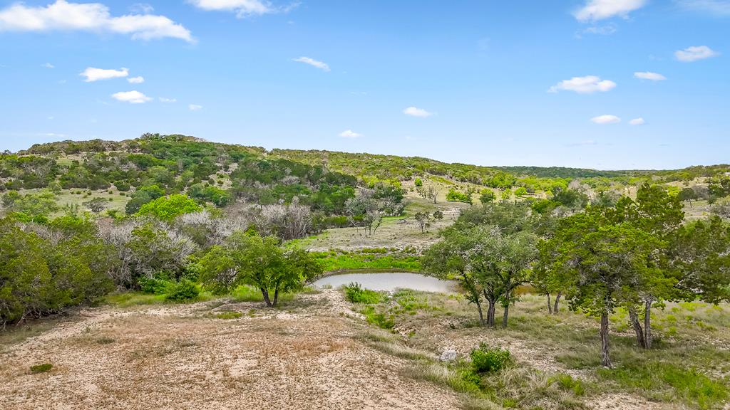 215 Oakhampton Trail