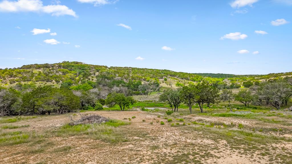 215 Oakhampton Trail