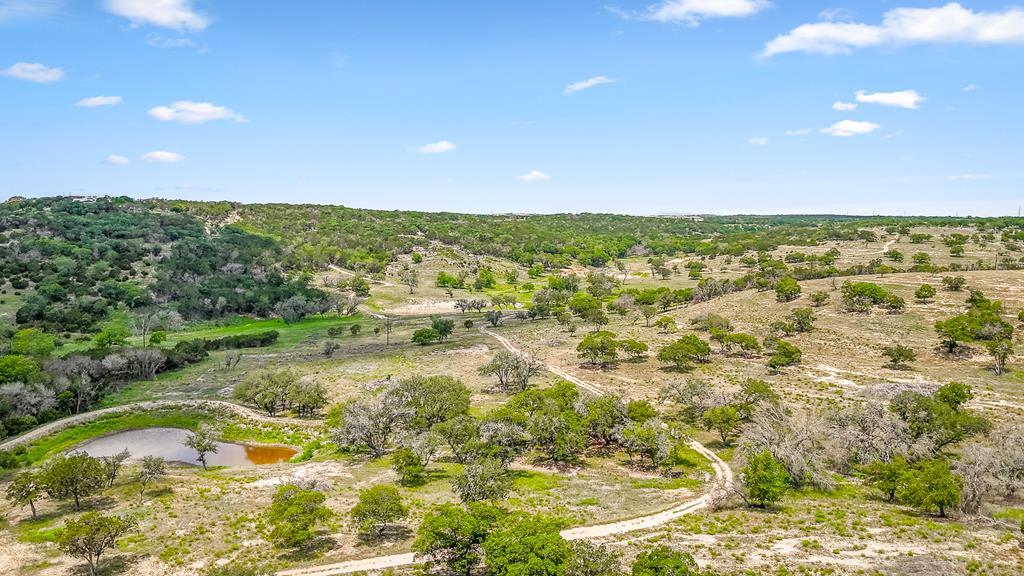 215 Oakhampton Trail