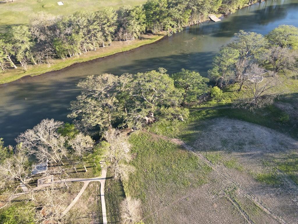 215 Oakhampton Trail