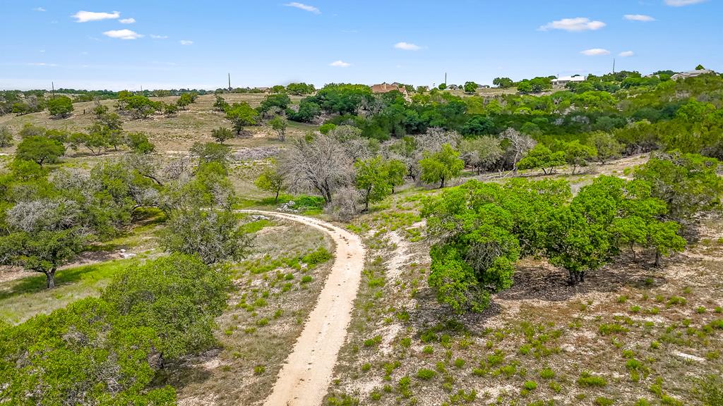 215 Oakhampton Trail