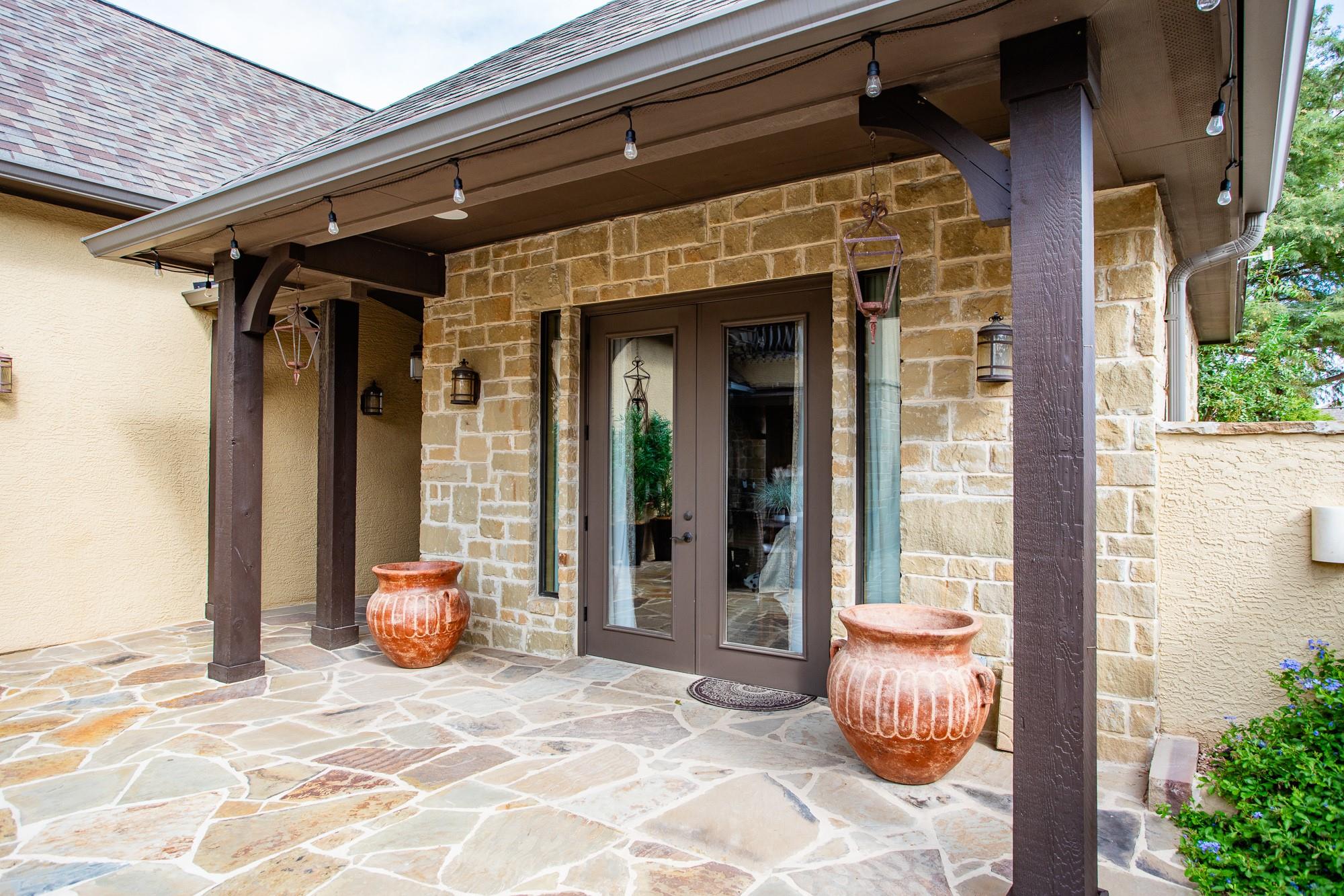2916 Rock Barn DR