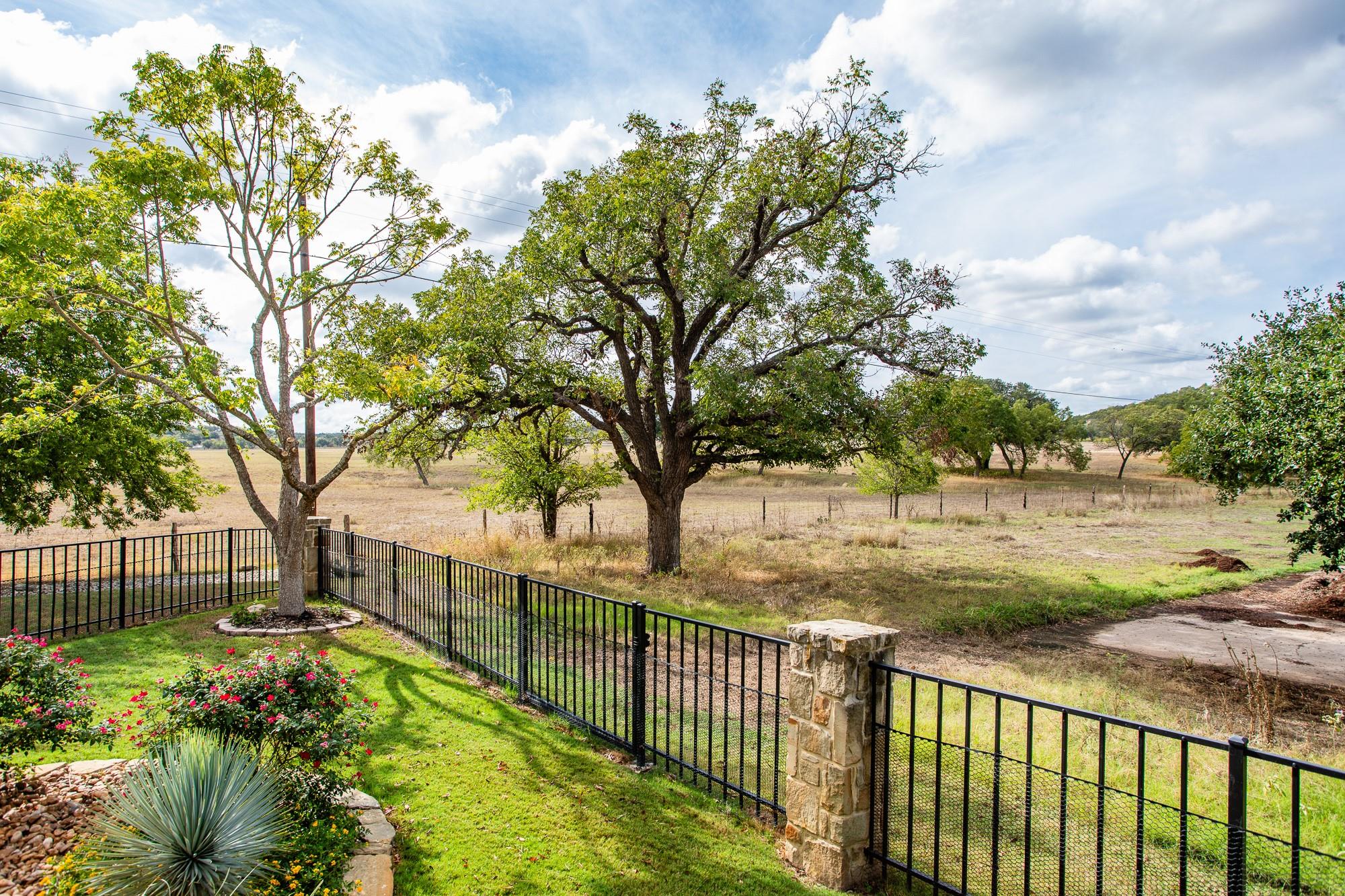 2916 Rock Barn DR