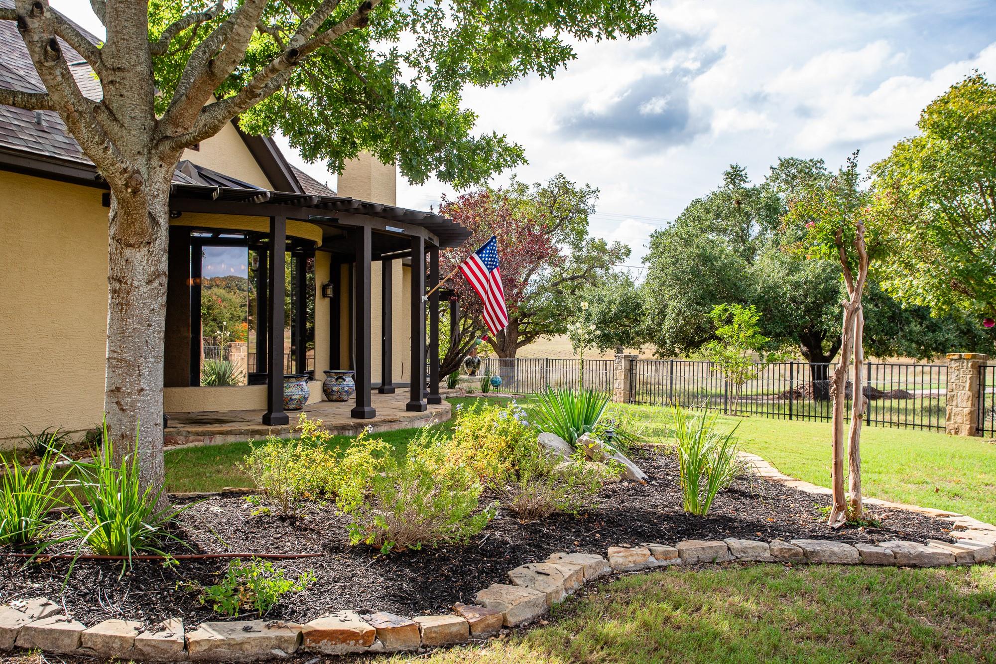 2916 Rock Barn DR