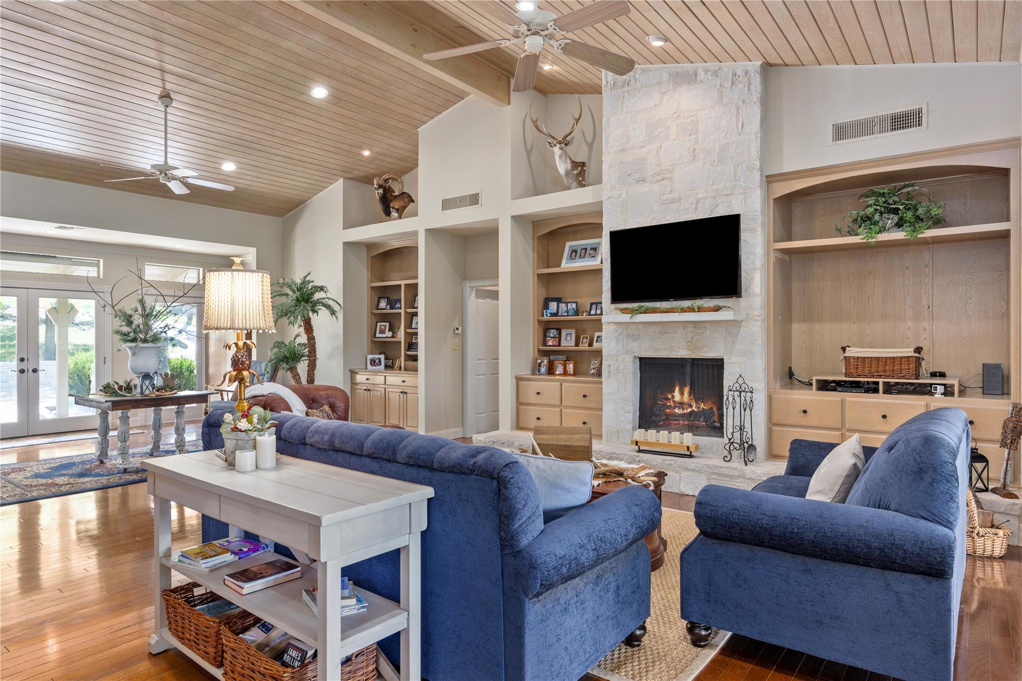 125 Deer Haven LN W