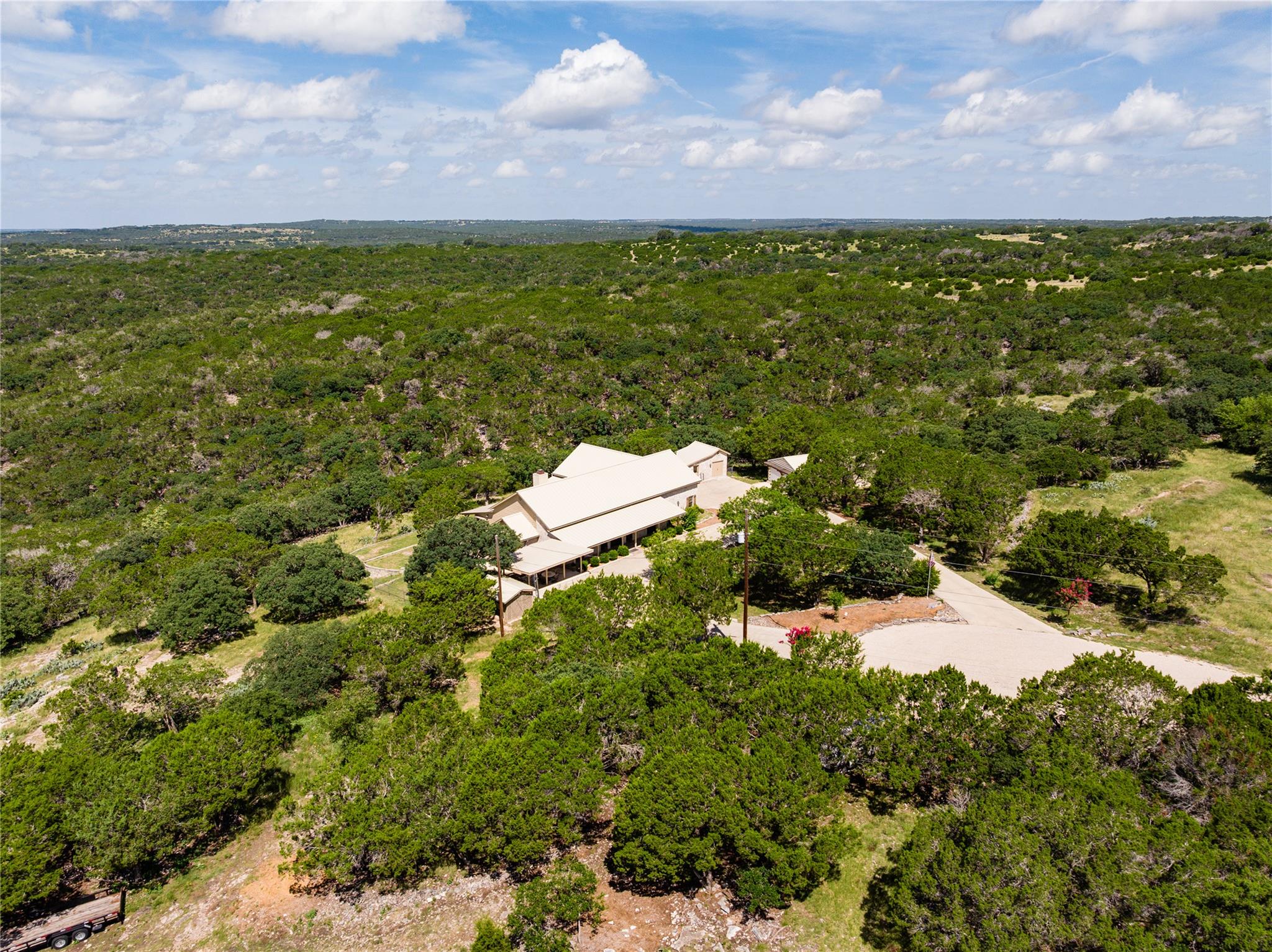 125 Deer Haven LN W