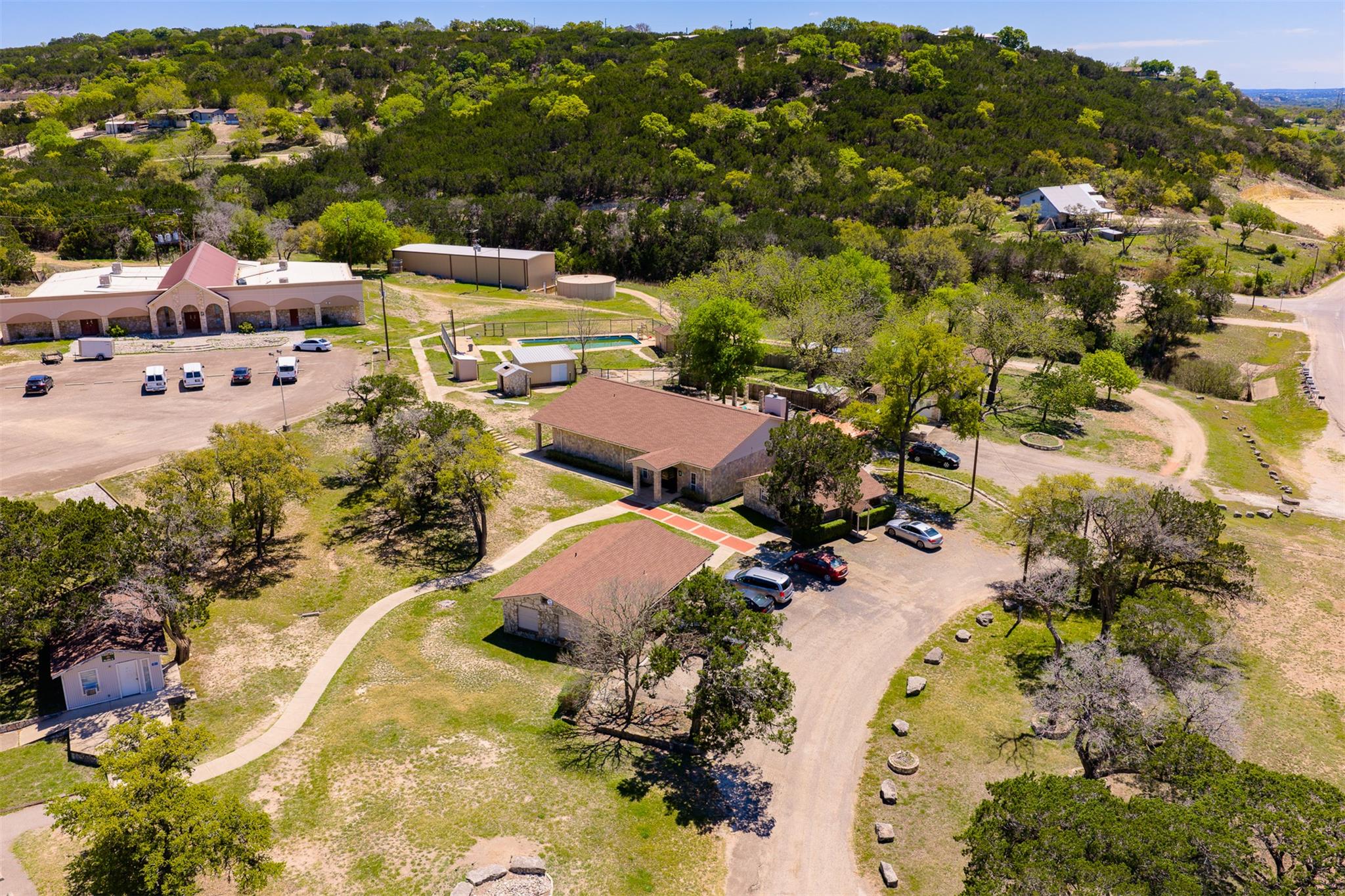 1325 Harper RD