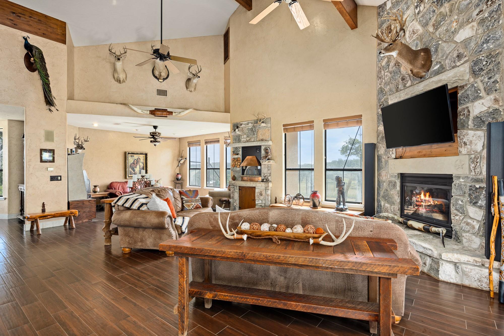 994 Upper Turtle Creek RD