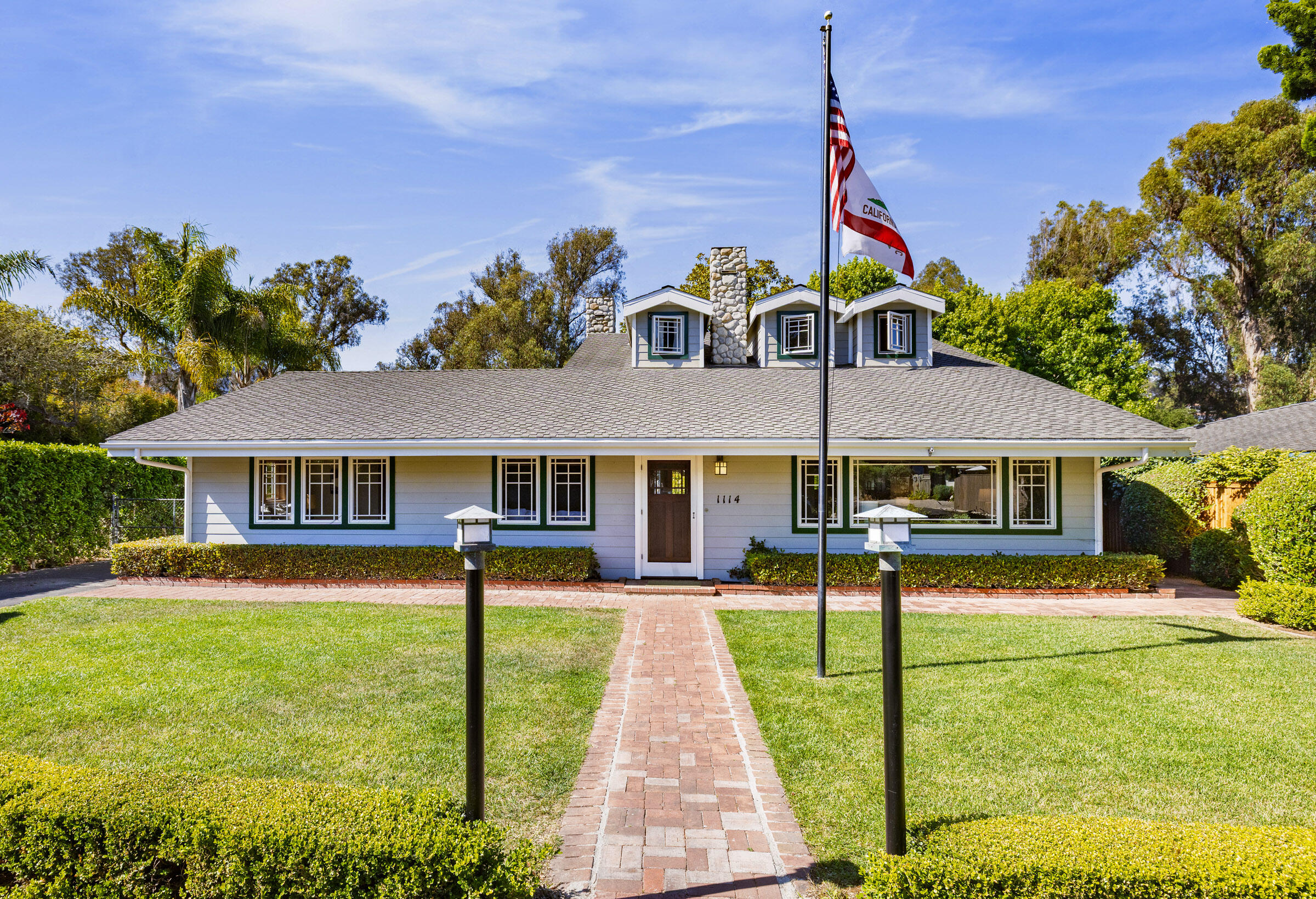 1114 Hill Road
