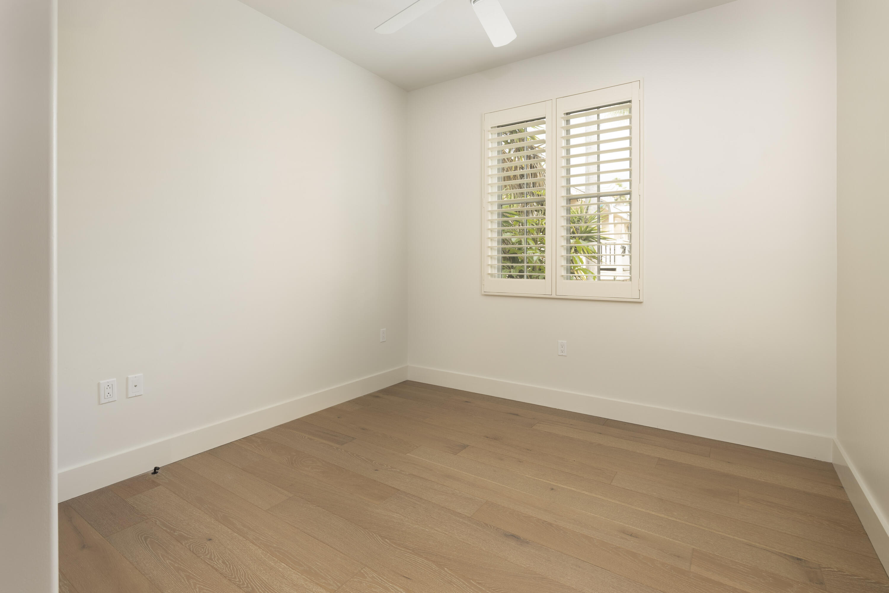 3726 State Street, 203