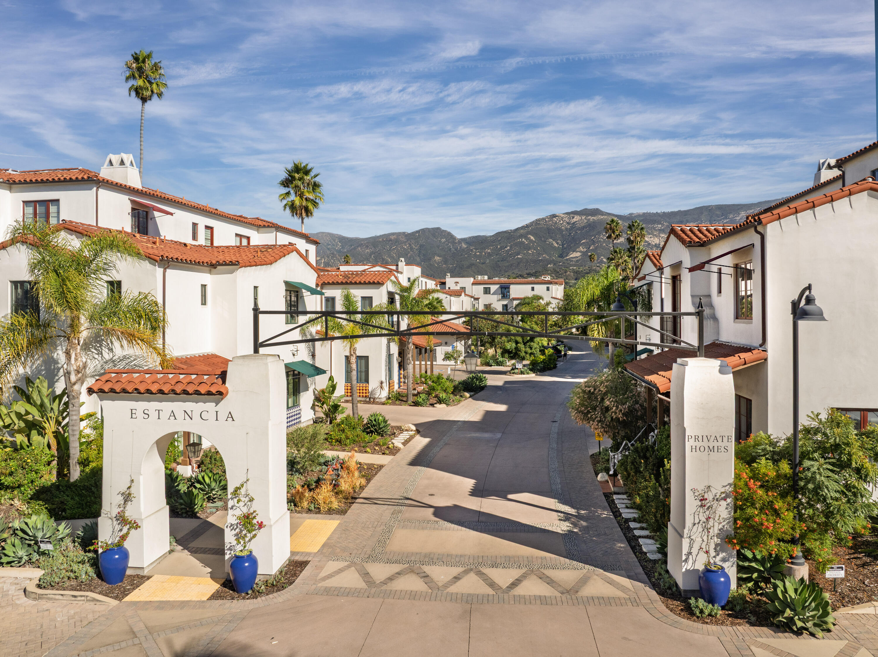 3726 State Street, 203