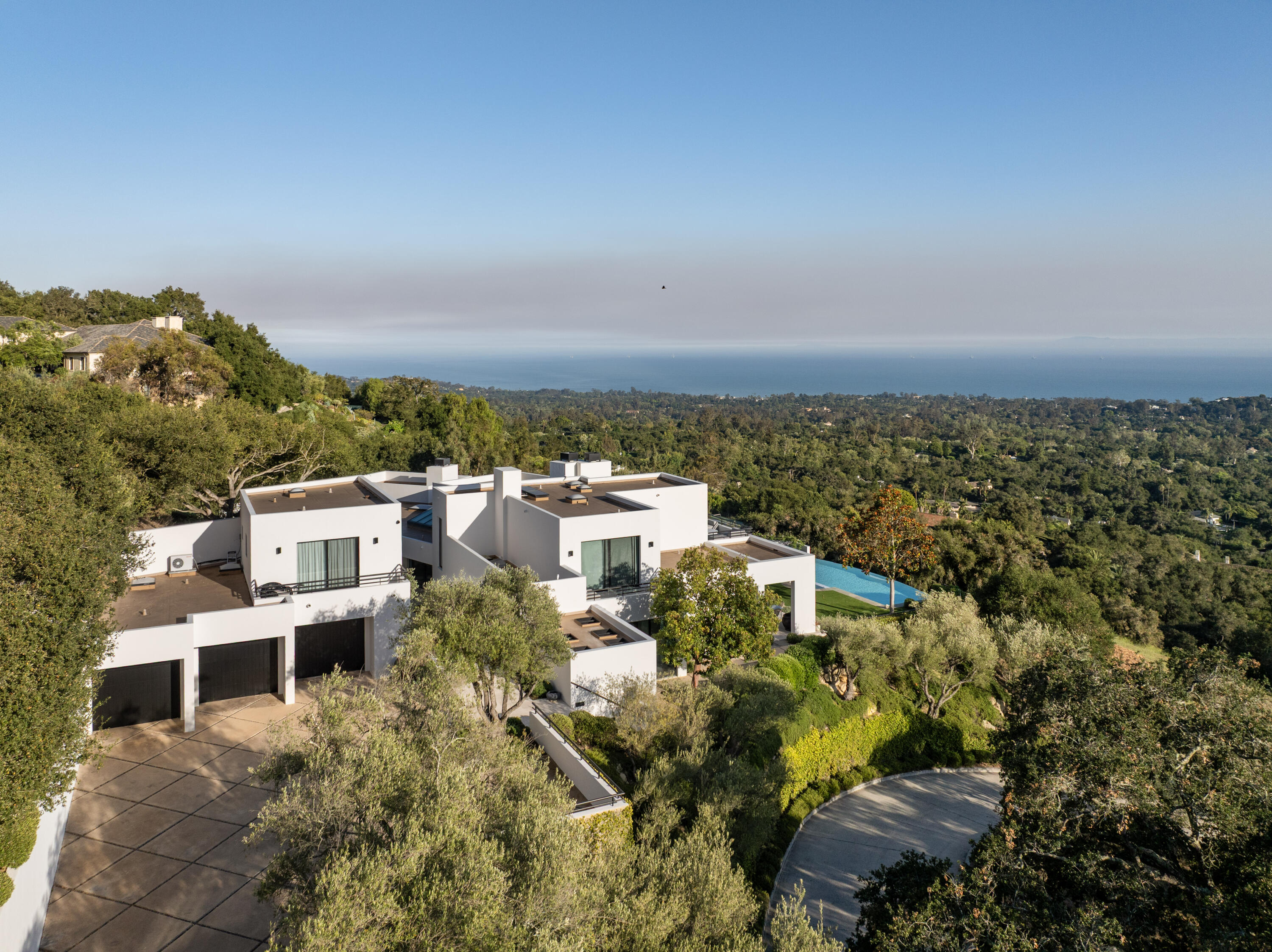 1130 E Mountain Drive