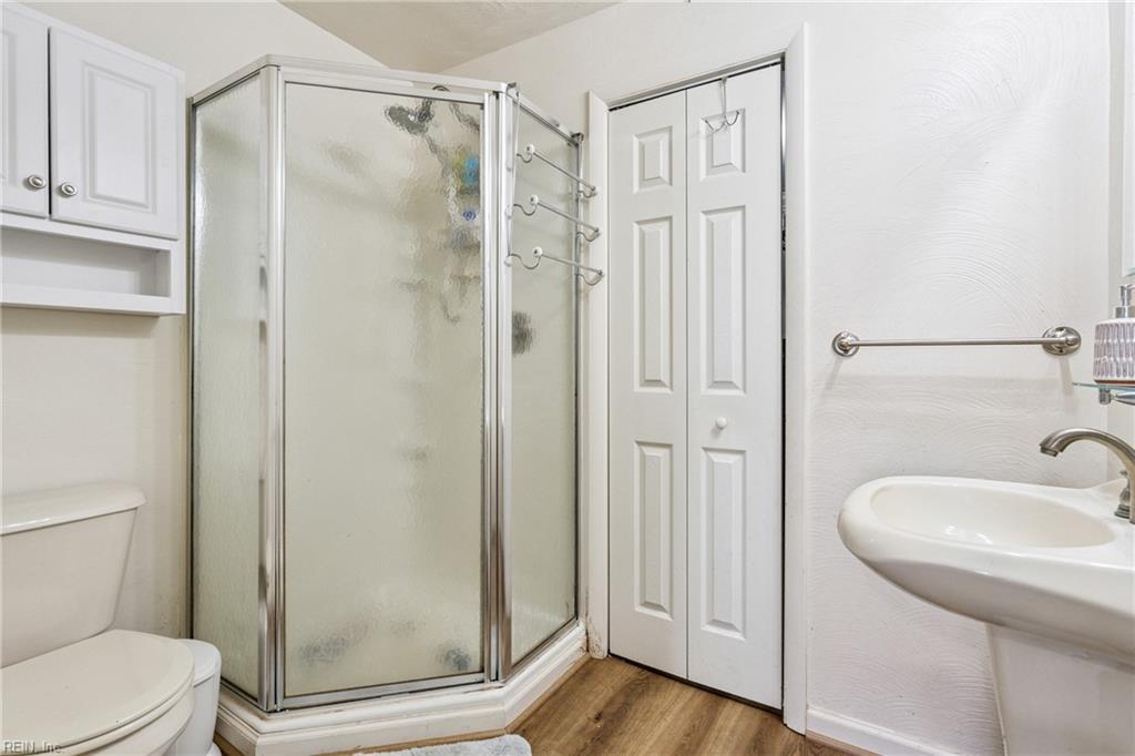 216 Patrician DR