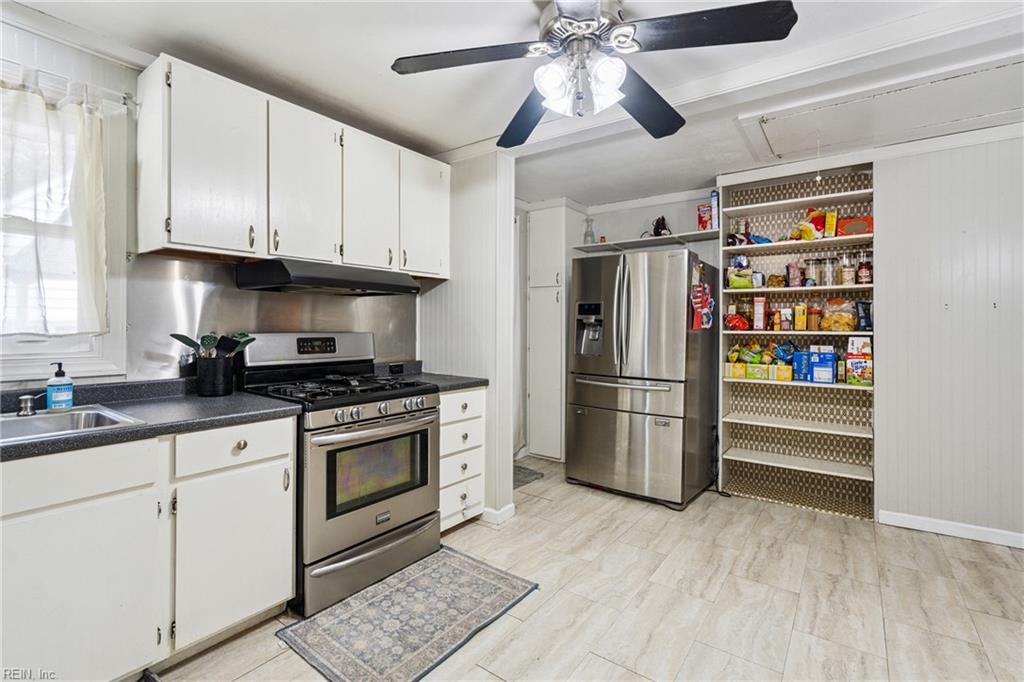 216 Patrician DR