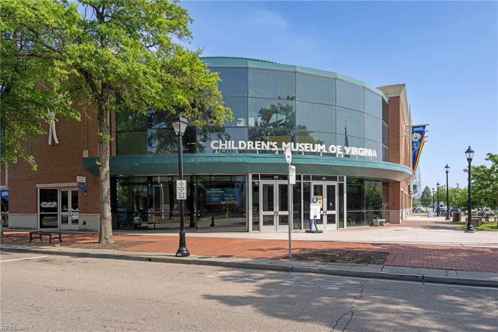 111 High ST 407