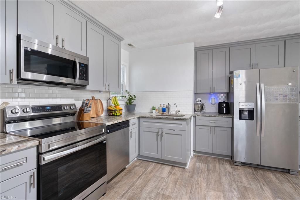 3424 Brandywine DR