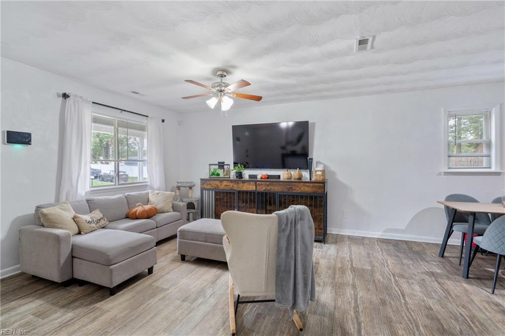 3424 Brandywine DR