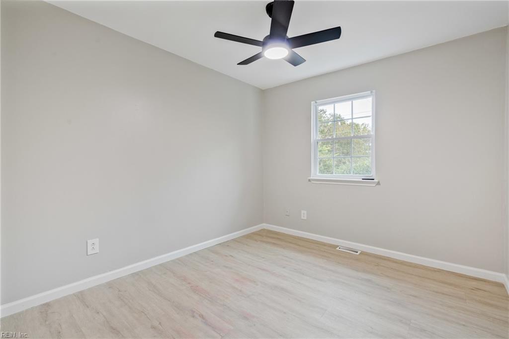 1865 Olde Buckingham RD