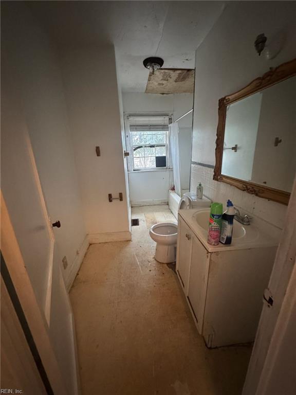 8022 Chesapeake BLVD