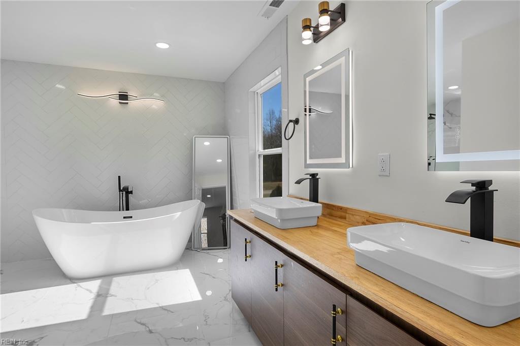 14106 Carrollton BLVD