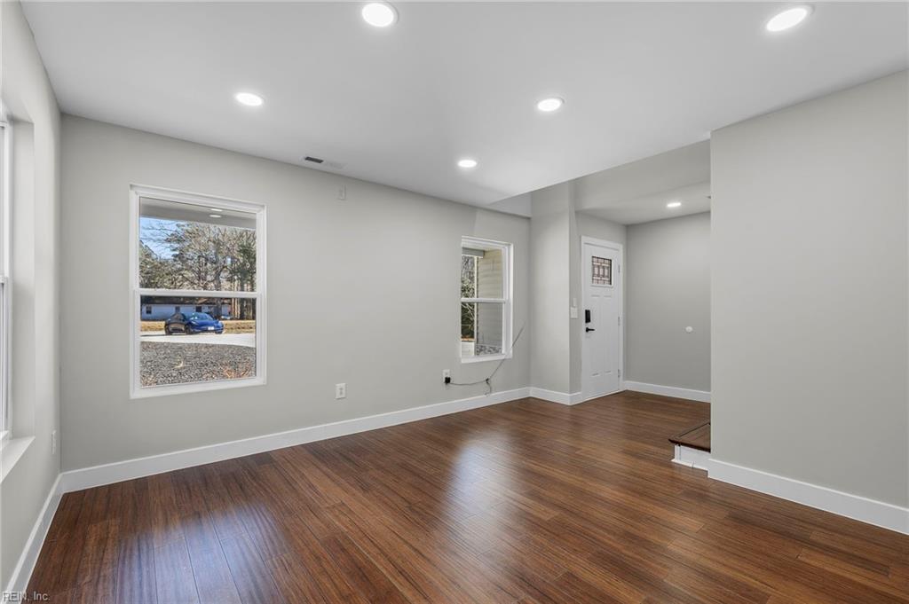 14106 Carrollton BLVD