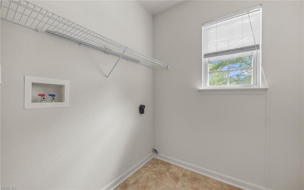 310 Canaan CIR