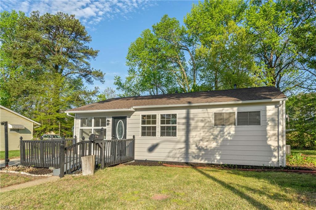 119 York DR