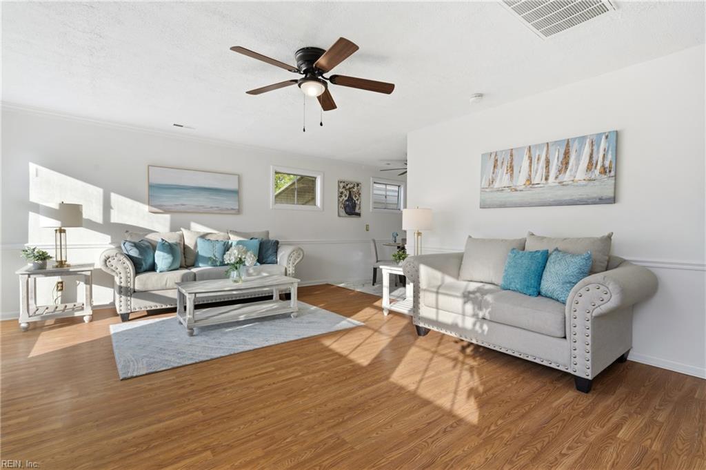 119 York DR