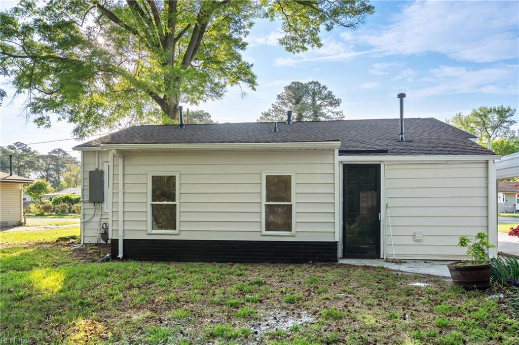 119 York DR