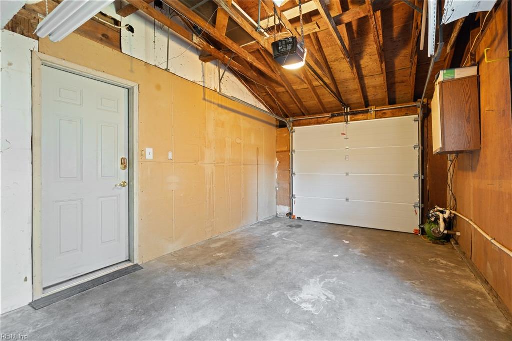 143 Gallant Fox RD