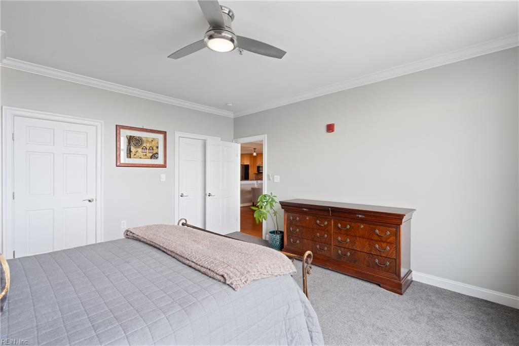 123 College PL 1204