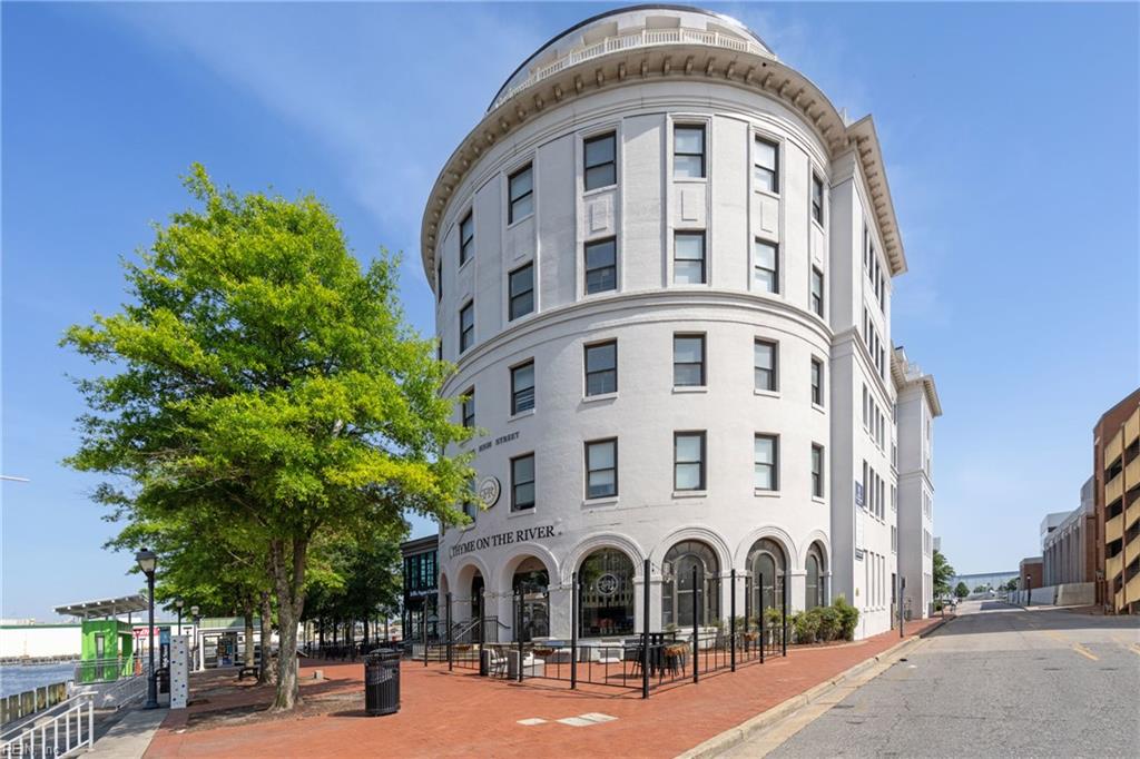 111 High ST 407