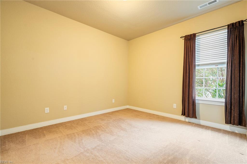 1329 Penrose LN