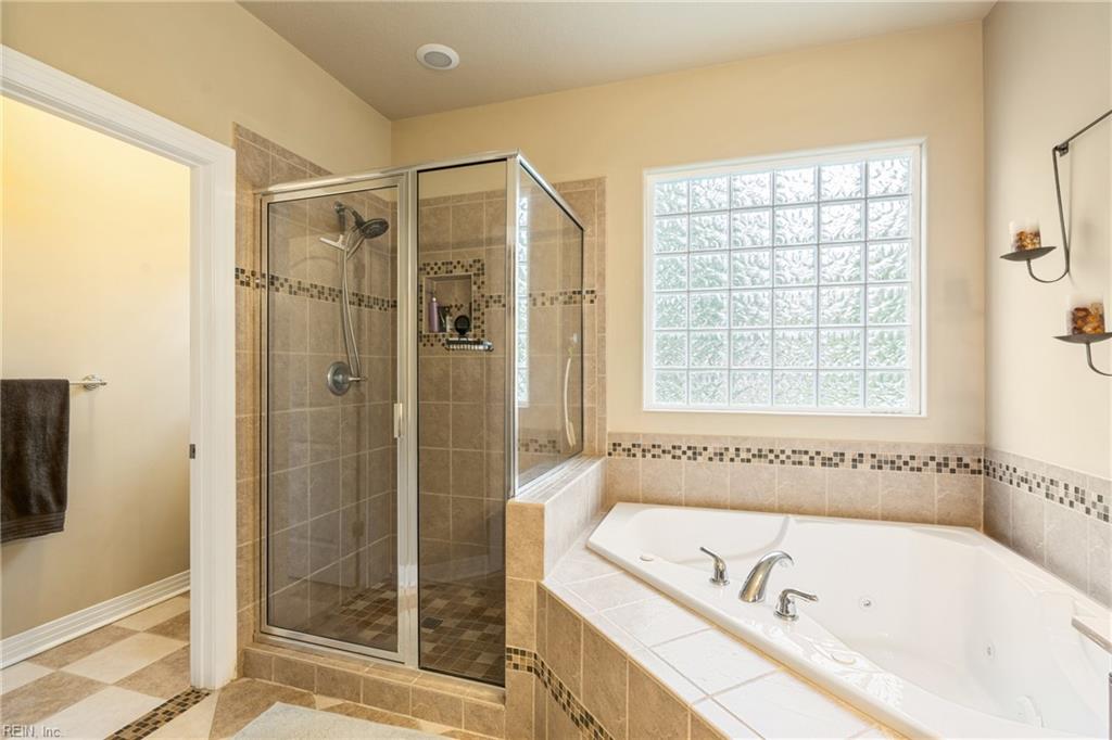 1329 Penrose LN