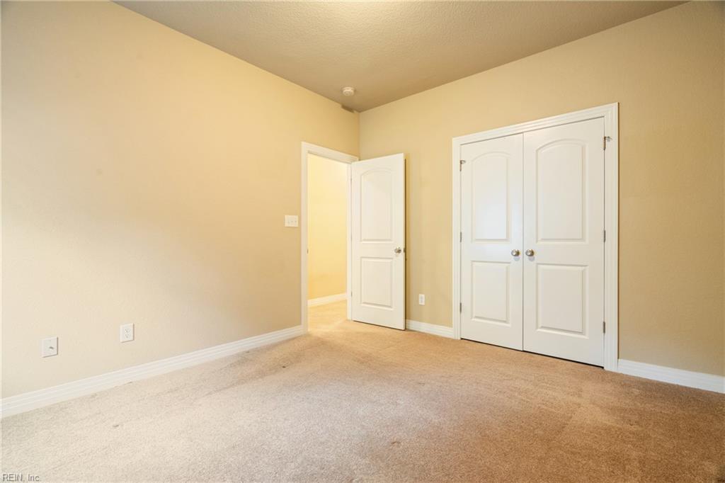 1329 Penrose LN