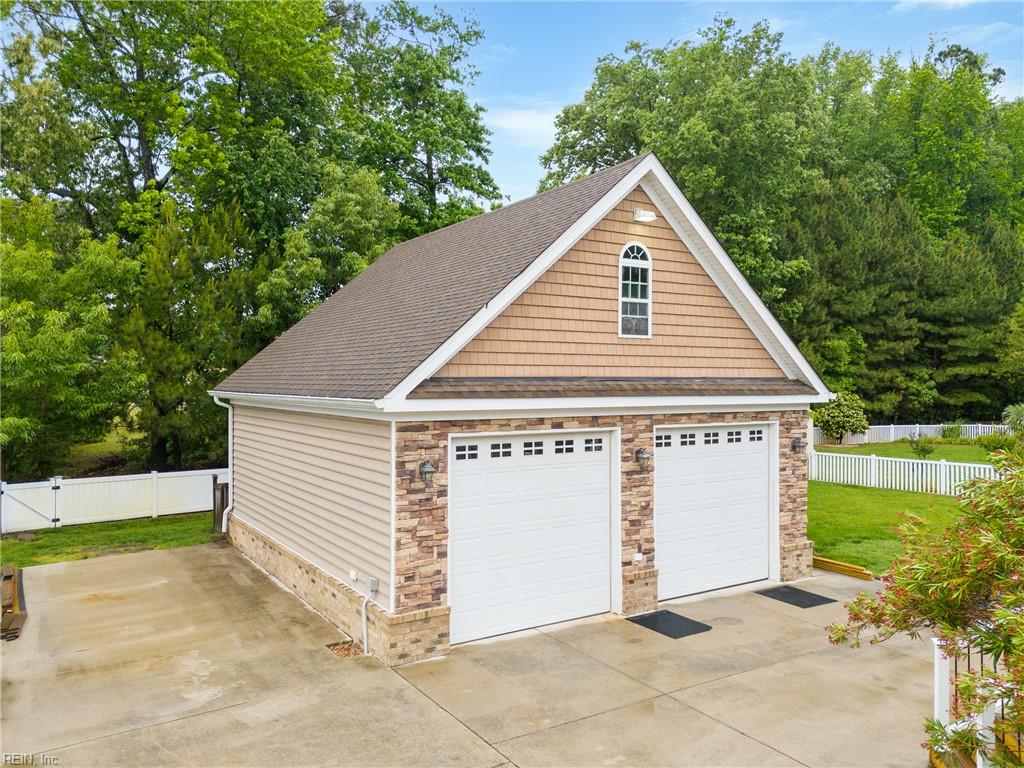 1329 Penrose LN