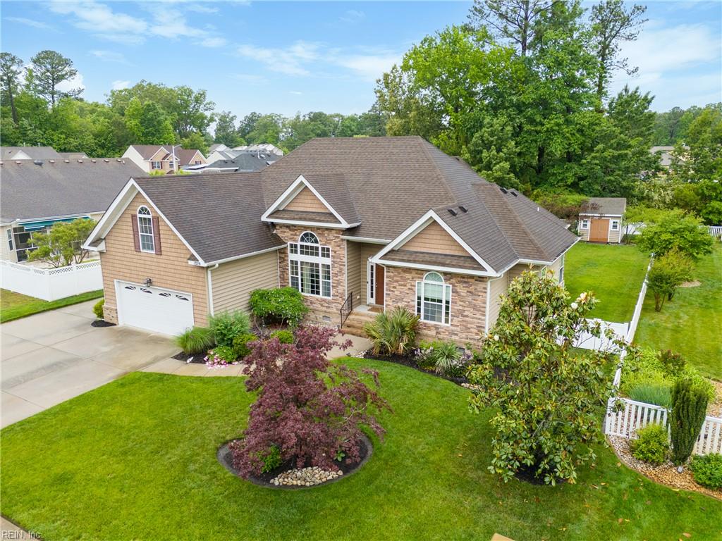 1329 Penrose LN