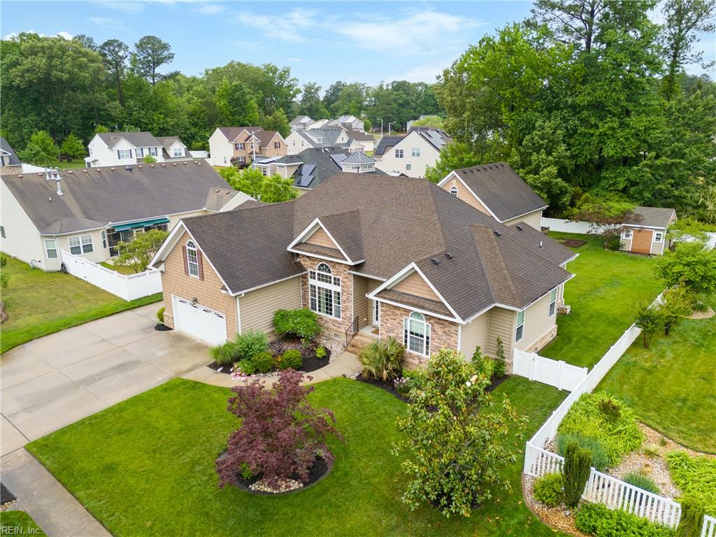 1329 Penrose LN