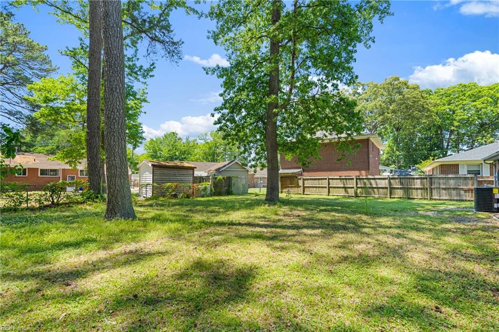 853 Benwood RD