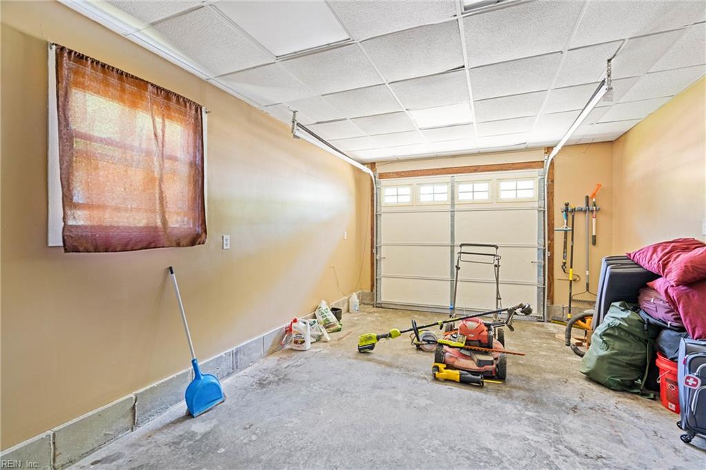 853 Benwood RD