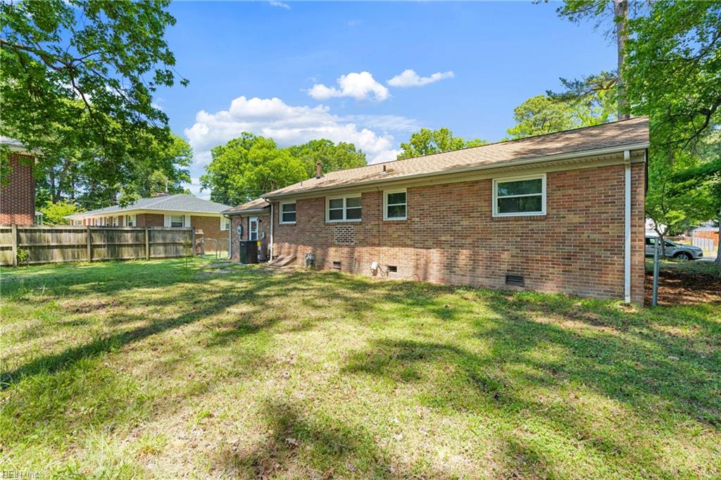 853 Benwood RD