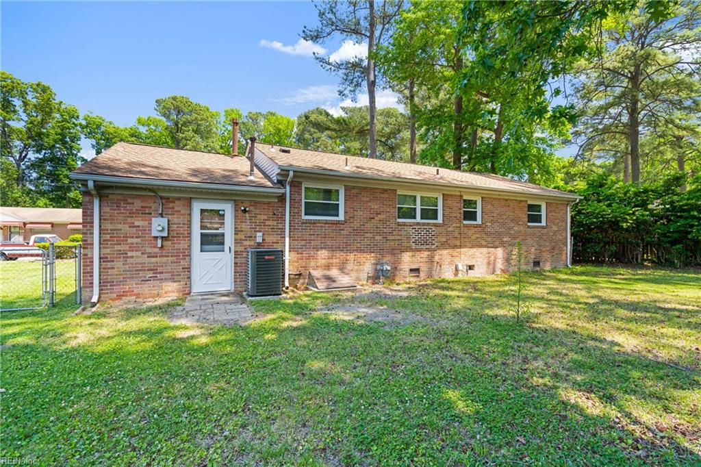 853 Benwood RD