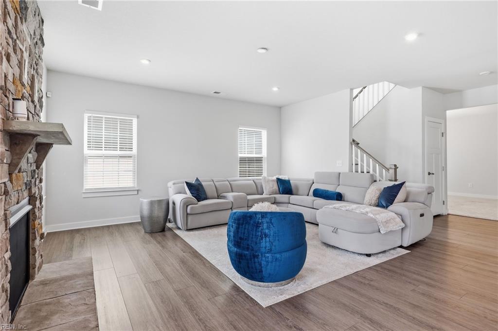 207 Terrywood DR