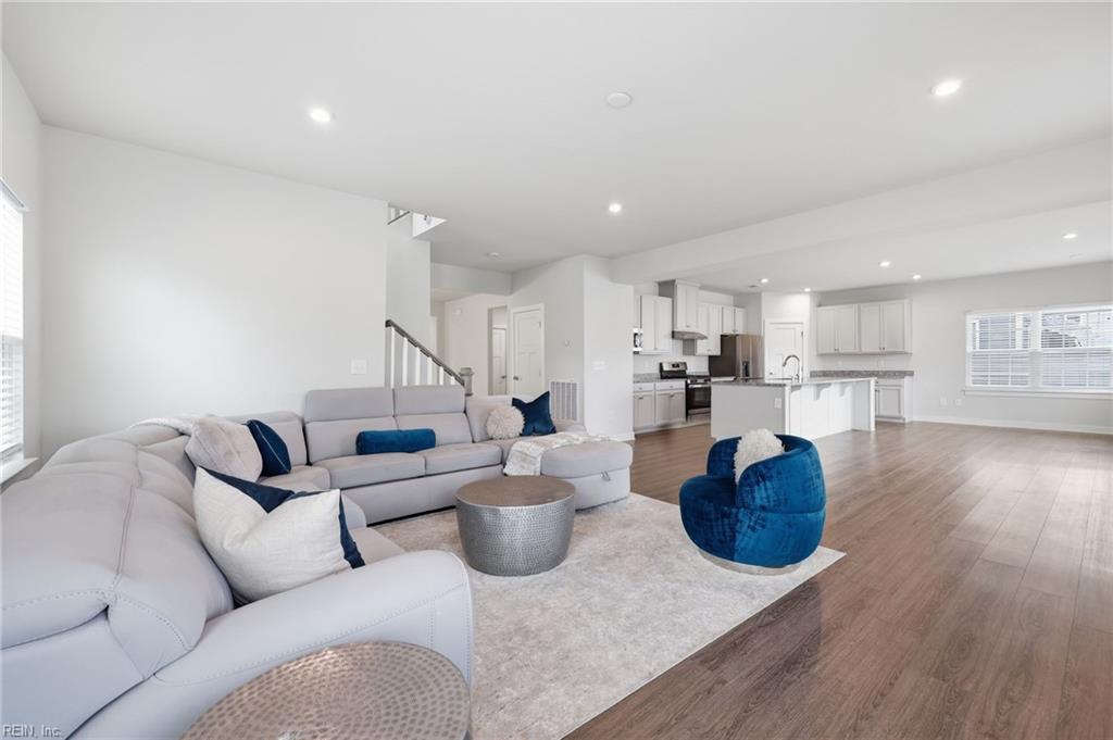 207 Terrywood DR