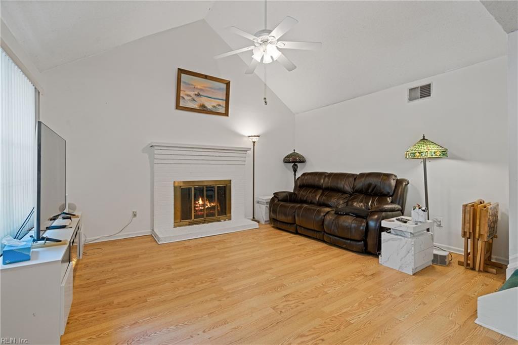 836 Gadwall CT