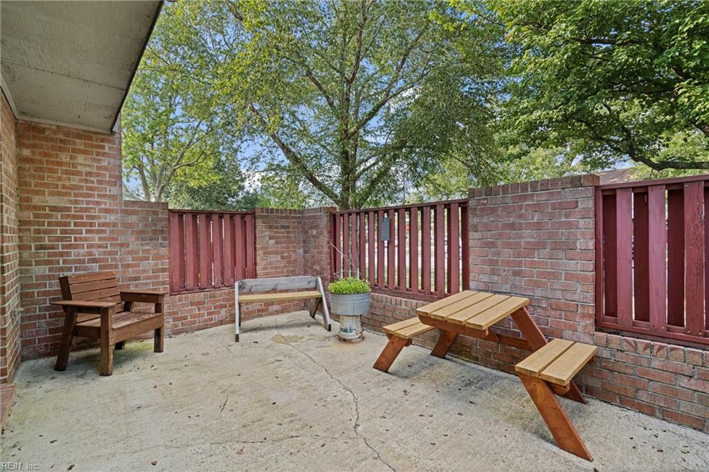 836 Gadwall CT