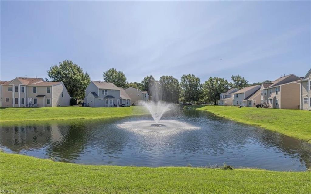 1902 Sawgrass LN