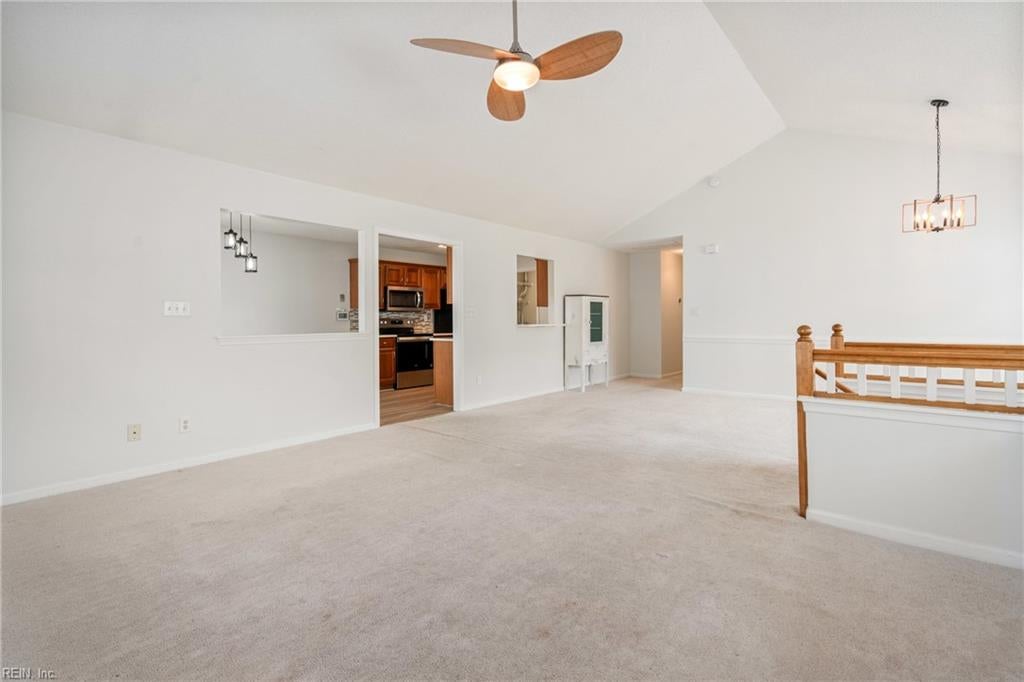 1902 Sawgrass LN