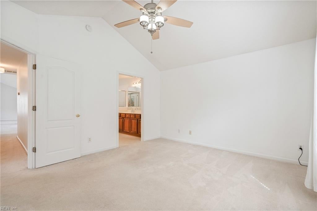1902 Sawgrass LN