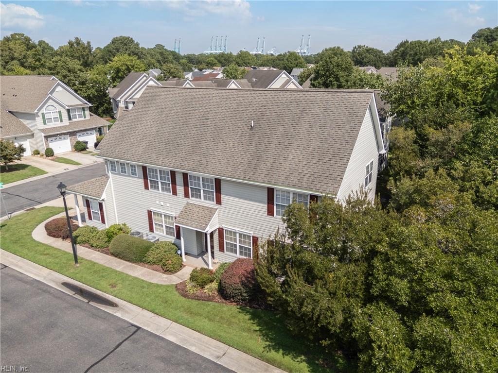 1902 Sawgrass LN
